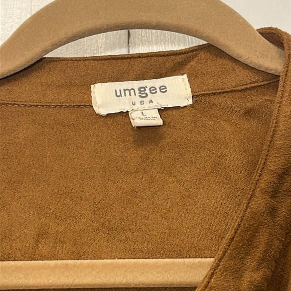 Umgee Faux Suede Light Weight Jacket Size Large - Like New - Picture 3 of 4